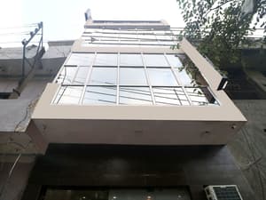 thumbnail: Front of property
