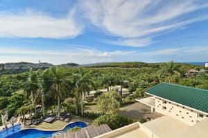 thumbnail: Outdoor pool