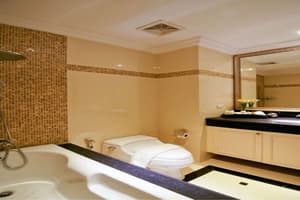 thumbnail: Bathroom