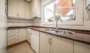 thumbnail: Private kitchen