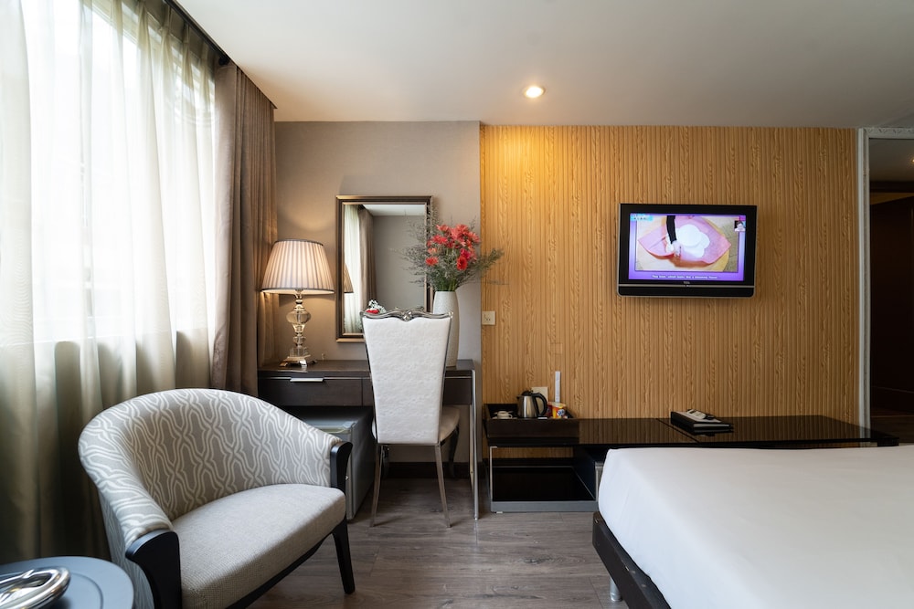 Room amenity