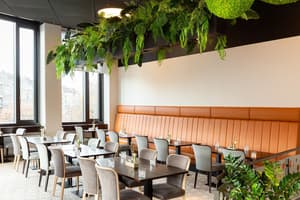 thumbnail: Restaurant