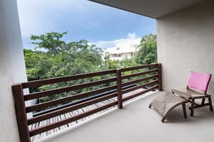 thumbnail: Balcony