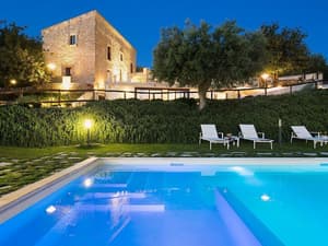 thumbnail: Outdoor pool