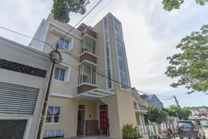 thumbnail: Exterior