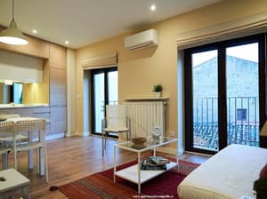thumbnail: Dining room