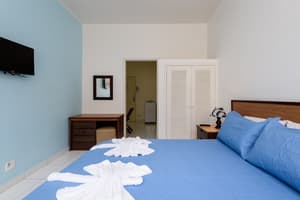 thumbnail: Room amenity