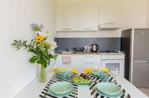 thumbnail: In-room dining