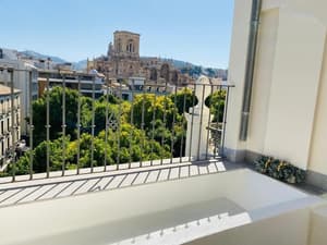 thumbnail: Exterior
