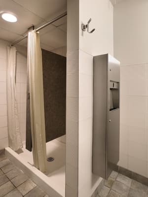 thumbnail: Bathroom shower
