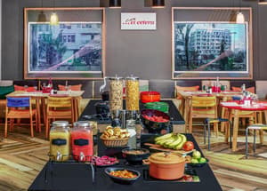 thumbnail: Restaurant