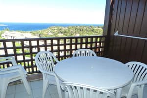 thumbnail: Terrace/patio