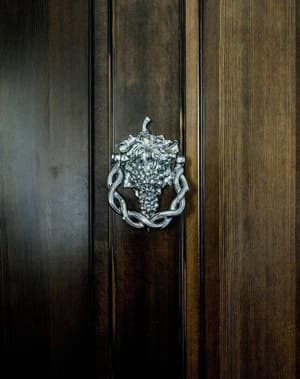 thumbnail: Interior detail