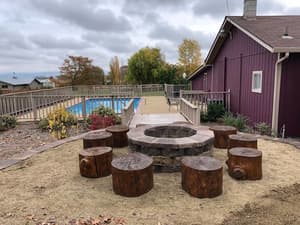 thumbnail: Pool