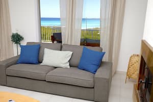 thumbnail: Living area