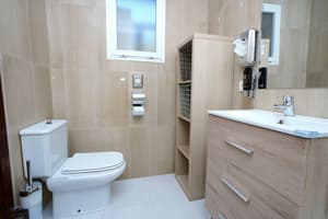 thumbnail: Bathroom