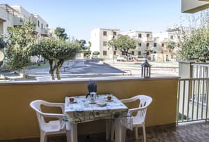 thumbnail: Balcony