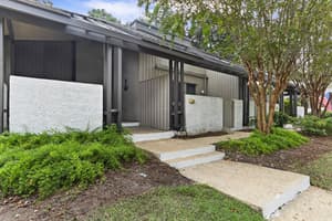 thumbnail: Exterior