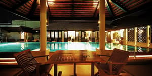 thumbnail: Bar (on property)