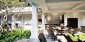thumbnail: Breakfast area