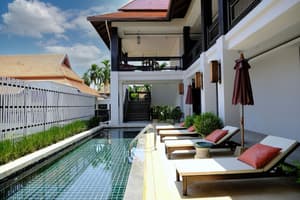thumbnail: Pool
