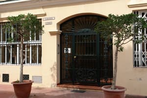 thumbnail: Property entrance
