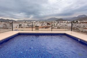 thumbnail: Pool