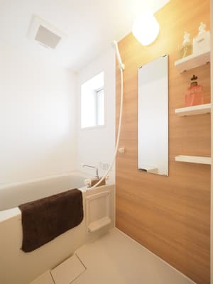 thumbnail: Bathroom