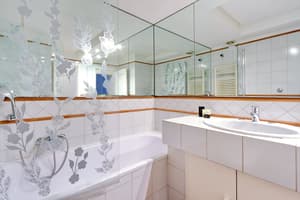 thumbnail: Bathroom
