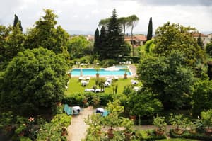 thumbnail: Outdoor pool