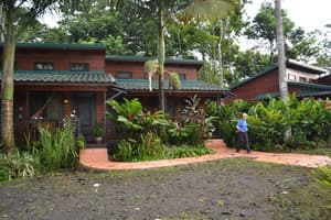 thumbnail: Front of property