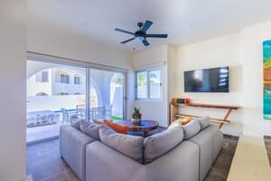 thumbnail: Living room