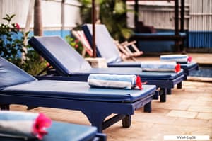 thumbnail: Pool