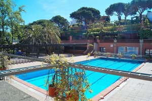thumbnail: Pool