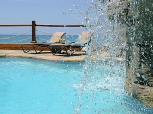 thumbnail: Pool