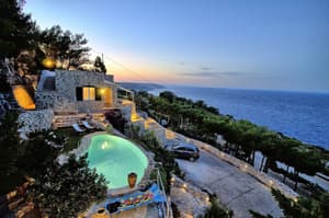 thumbnail: Pool