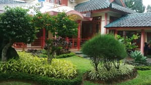 thumbnail: Garden