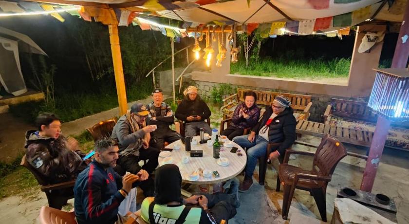 539863004.jpg