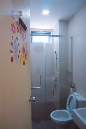 thumbnail: Bathroom