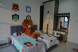 thumbnail: Room