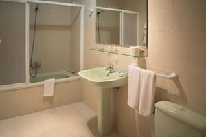 thumbnail: Bathroom