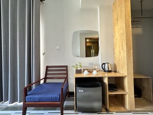 thumbnail: Cafe