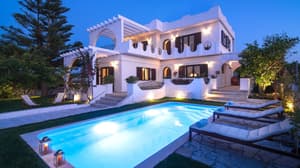 thumbnail: Exterior