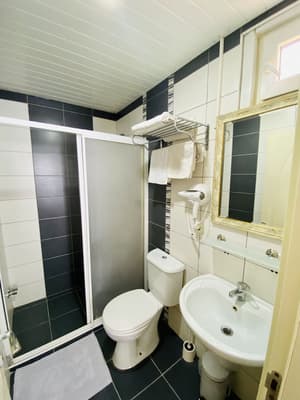 thumbnail: Bathroom
