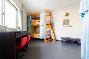 thumbnail: Room amenity
