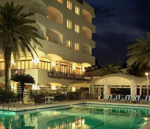 thumbnail: Outdoor pool