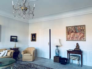 thumbnail: Interior