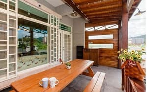 thumbnail: Balcony