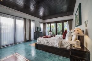 thumbnail: Room amenity