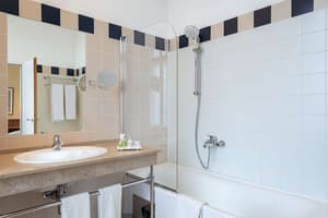 thumbnail: Bathroom
